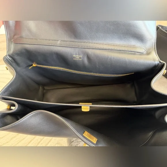 Balenciaga Large Rodeo Bag - Picture 6 of 12